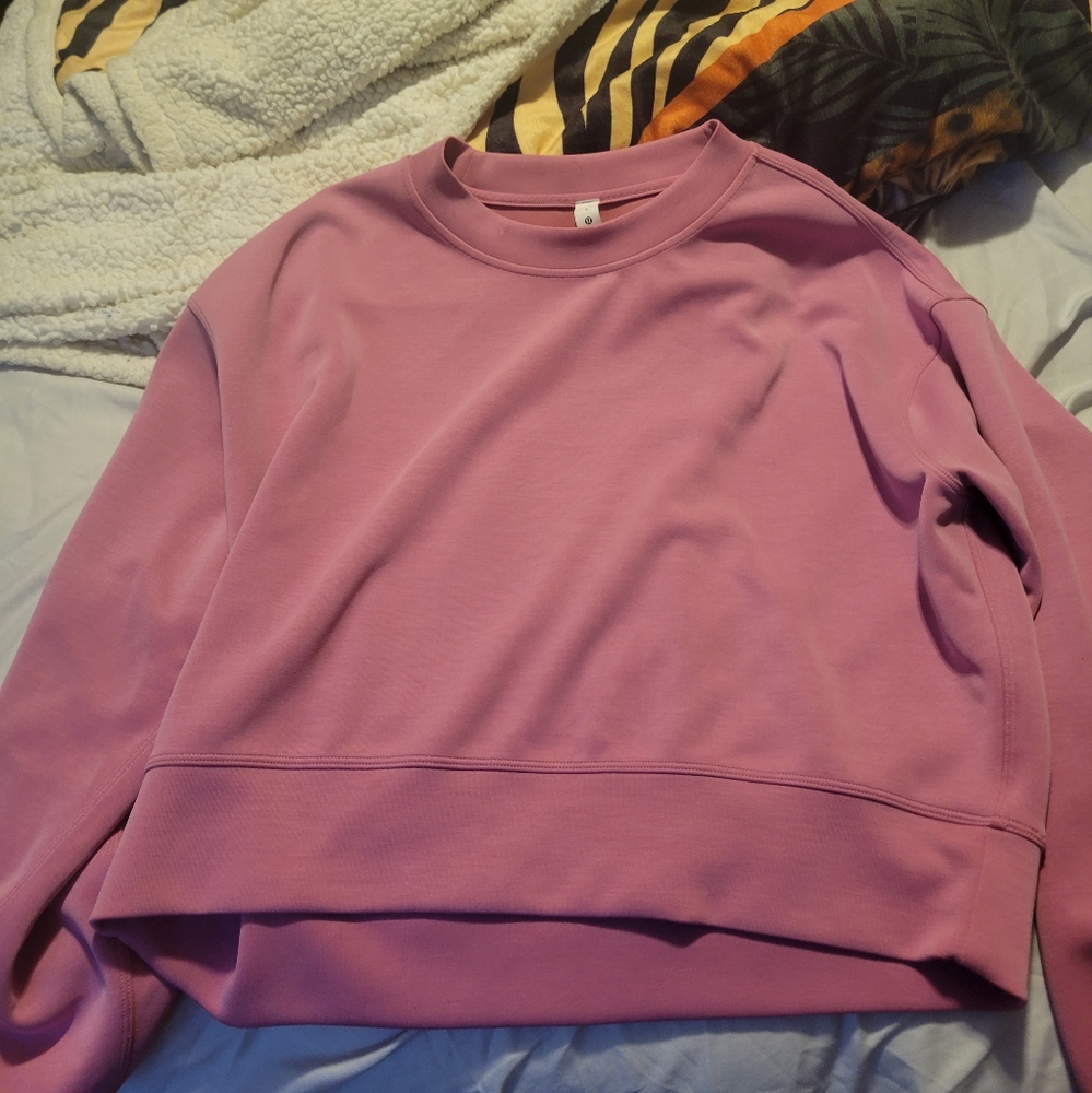 Lululemon swetshirt
